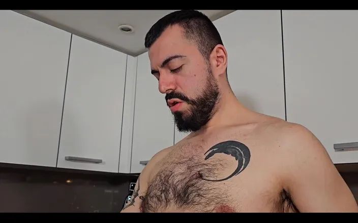 Gilded dragon: Mouth Full of Cum