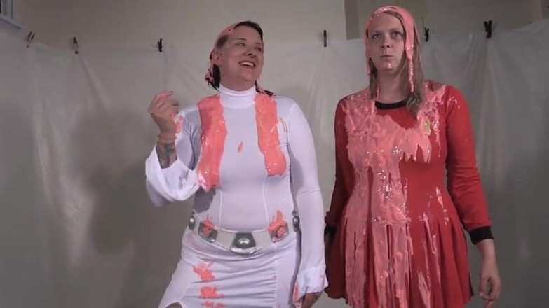 Gunked up girls: Lola und Jodie - Star-Trek gegen Star Wars