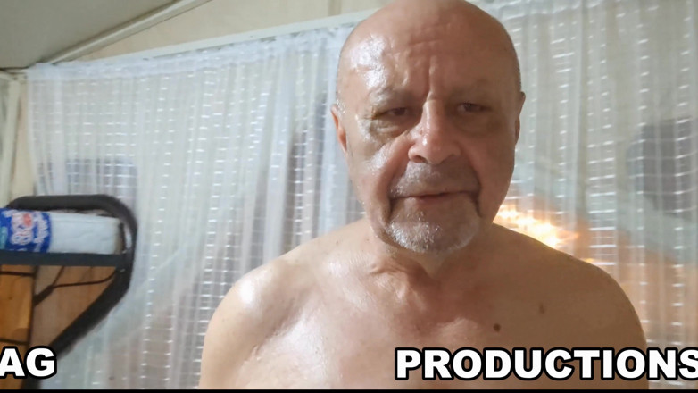 ADAMANDEVE: Полный фильм 4 K нудист Хэллоуин, часть 1 прибытие
