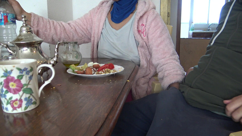 Souzan Halabi: 터키 포르노로 터번리 섹스