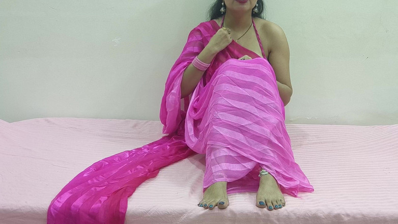 Saarabhabhi6: Tight Pussy Desi Bhabhi in Saree Fucked Hard by Devar...