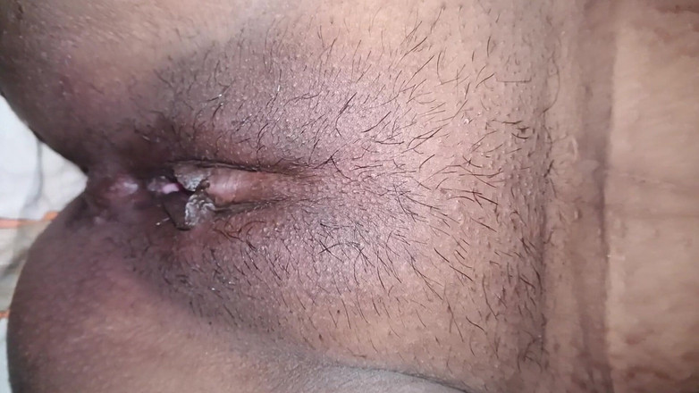 littlesexxxxx: Indisch klein poesje neukt harde seks