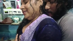 Desi pár saree se koupe se sexem den po svatbě