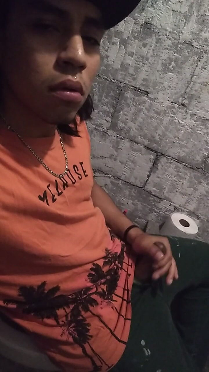 AlexAlejandro13: 섹스를 원하는 욕망에 찬 남자