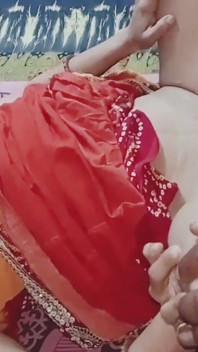 La ragazza indiana calda è stata scopata da suo marito, video di sesso hindi