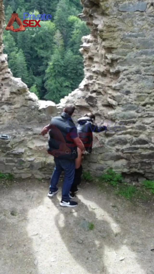 He Fuck My Ass in a Castle, with Visitors Around! (Private Sex Games) He Fuck My Ass in a Castle, with Visitors Around! (Private Sex Games)
