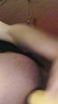 Sissy Masturbiert