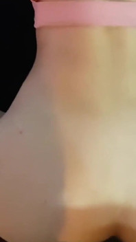 Můj přítel mě nechá se svým přítelem, aby se o mě postaral, a nemůžeme to vystát