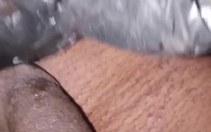 bigBlackie699: 20-jähriger afrikanischer junge mit einem großen schwanz spielt sein BBC-monster...