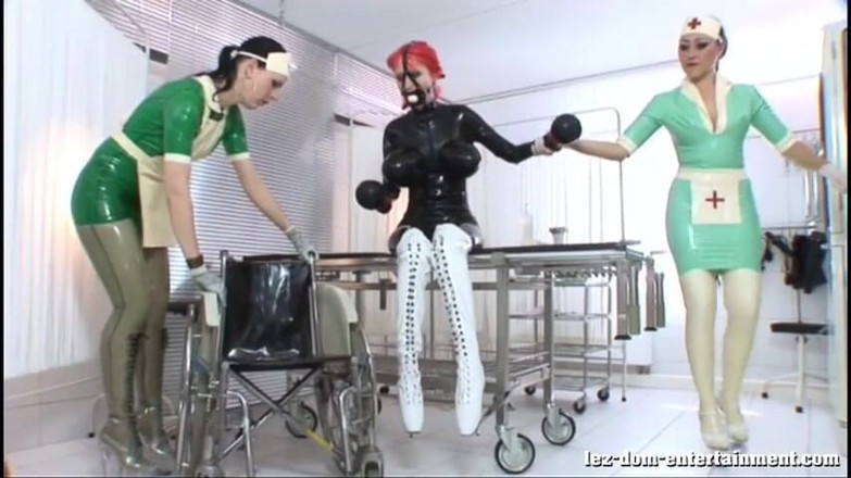 Lezdom Entertainment: Clinica della bambola di gomma parte 2