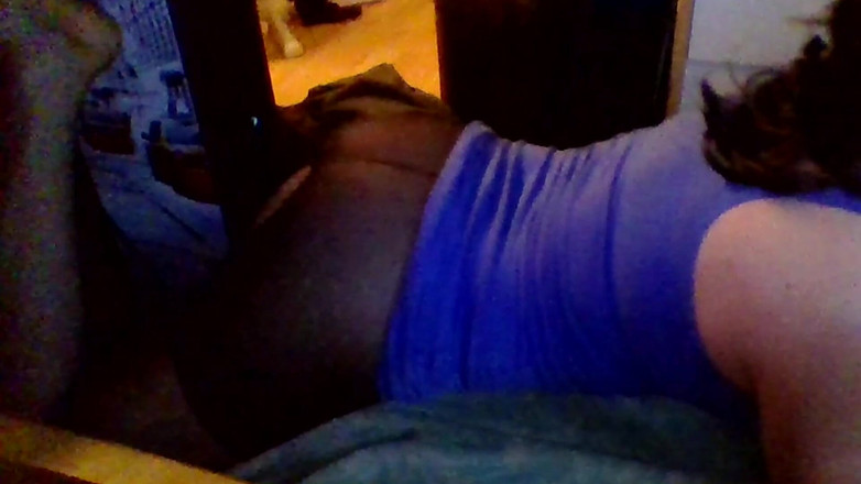 Joslin: Anální šukání v punčochách