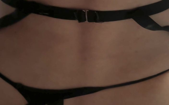 wannahavefunx: Jonge Nederlandse kerel probeerde voor het eerst mijn femboy-poesje