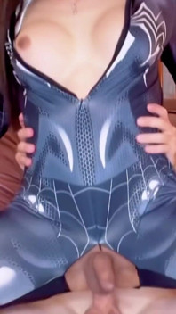 Gina - Thanking Spider-girl with Fuck for Saving My Life