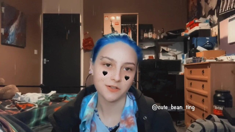 Alice Bean: Ce porno mă uit