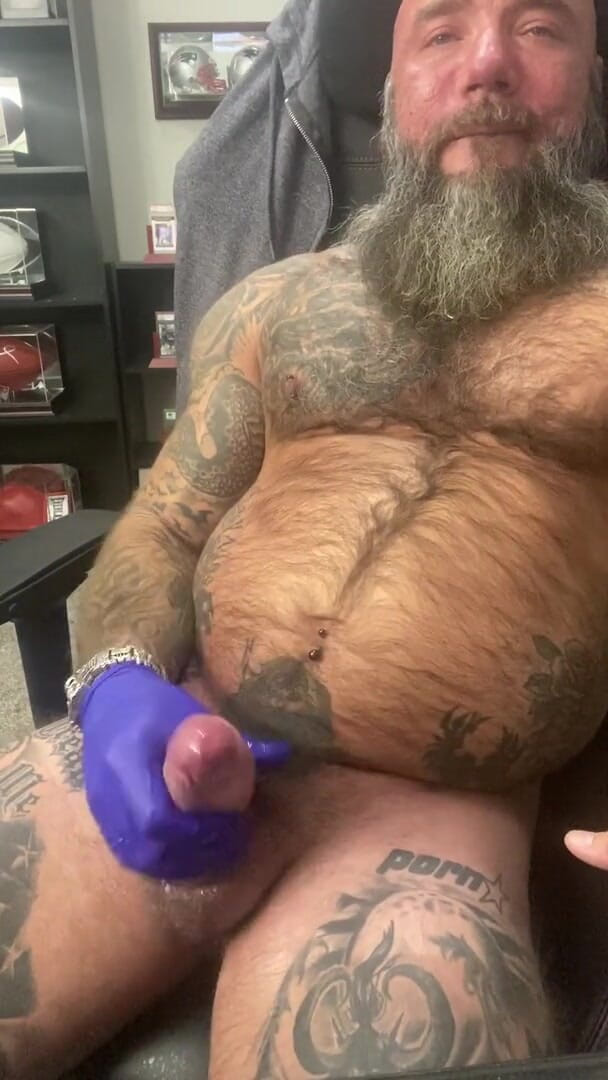 MasculineJason - Jason Collins: Jason Collins surgical glove masturbation!
