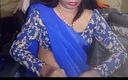 Sindy tg: Crossdresser indio en sari azul