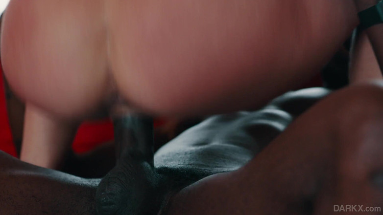 Dark X: Cherie DeVille nagradza Samarytanina, czcząc jego BBC - DarkX