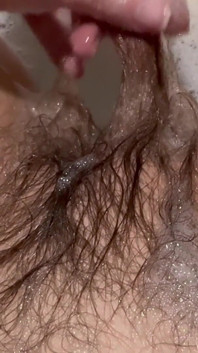 Heet bad met heet harig bosje super lang haar