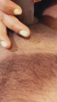 義理の妹が予告なしに私の部屋に入ってきた...そして情熱的なセックスをした。(ヒンディー語ビデオ)