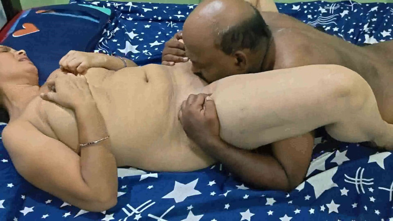 Sexy sindu: Šukej mě tvrdě přítelkyně se ptá přítele