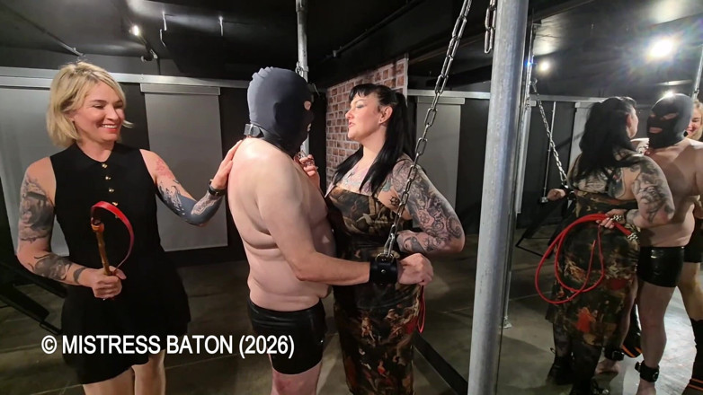 MistressBaton: Disciplina delle gang a catena