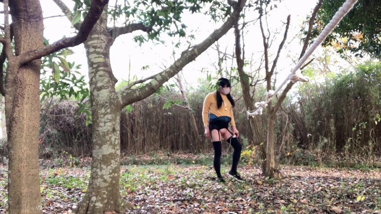 megu2002: Vlastní trénink 50 trest přes lano překračování vlaku