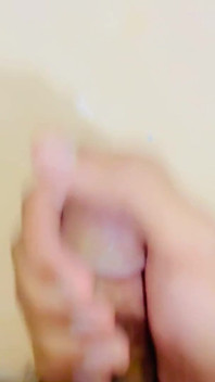Punheta com pau enorme