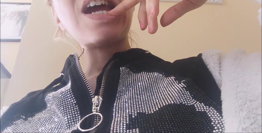 savannahamatoriale: My Mouth Is Ready to Eat You Slowly but Firmly