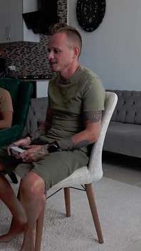 Ihren ehemann mit ihm besten freund hinter seinem rücken betrogen! 4K