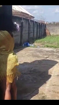 Pantat montok versus kontol besar gemuk. Pertarungan antara tetangga bagian 1