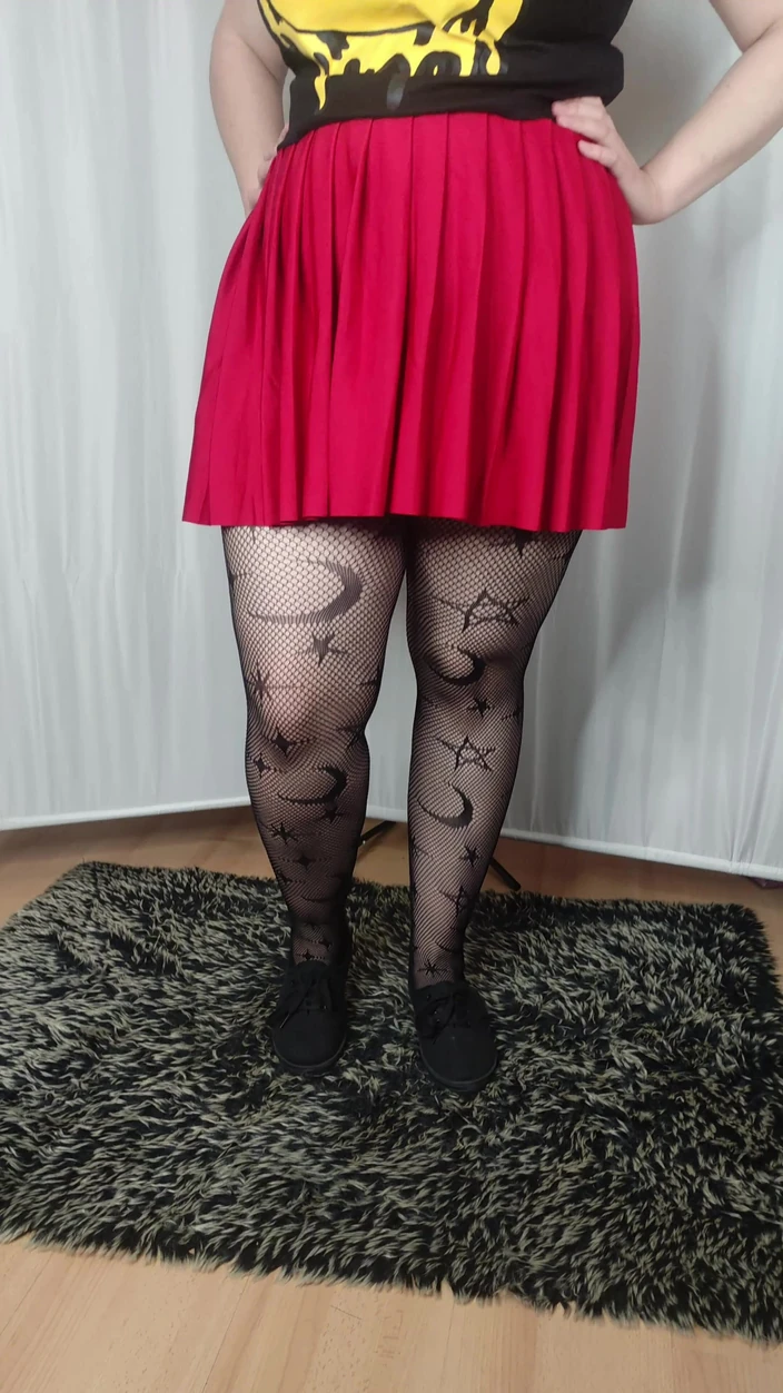 Lena Rose: [4k] Gemusterte strumpfhosen und roter Minirock Anprobieren