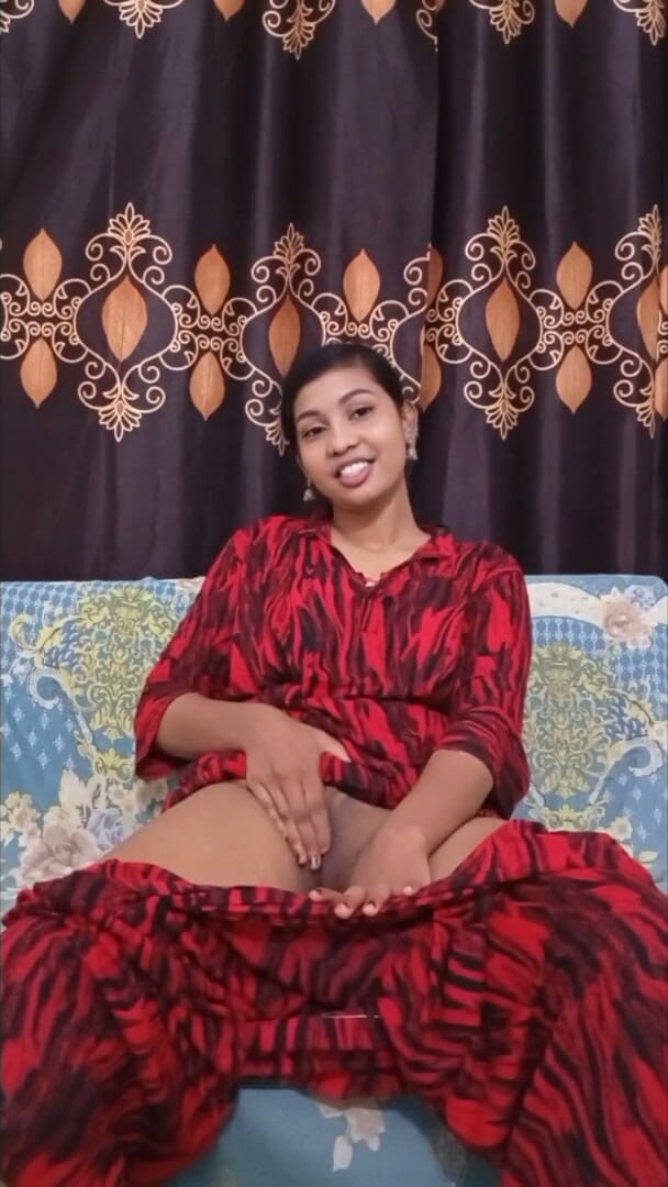 Bangla Academy: غريل جميلة وحدها تظهر إصبعها كس في CREAMPIE