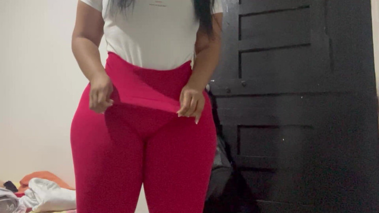 zendella usain: Thick Neighbor BBW Changing Clothes Finds Camera