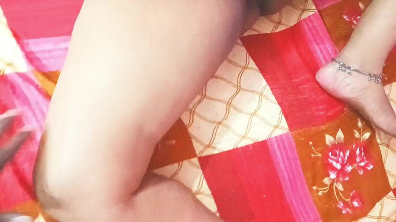 Priyabhabhi2011: Desi vesnická dívka indická dívka šukání zadku