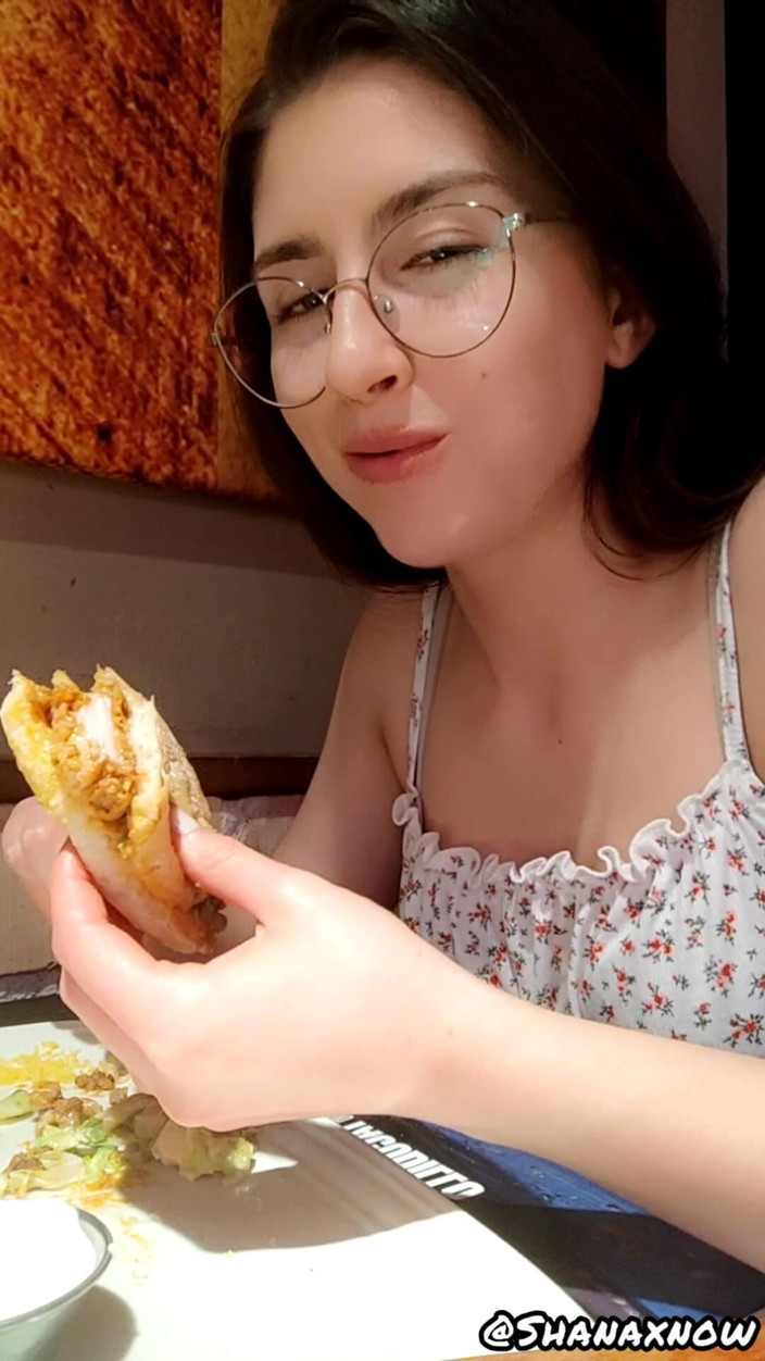 Shanaxnow: Nöjet att äta