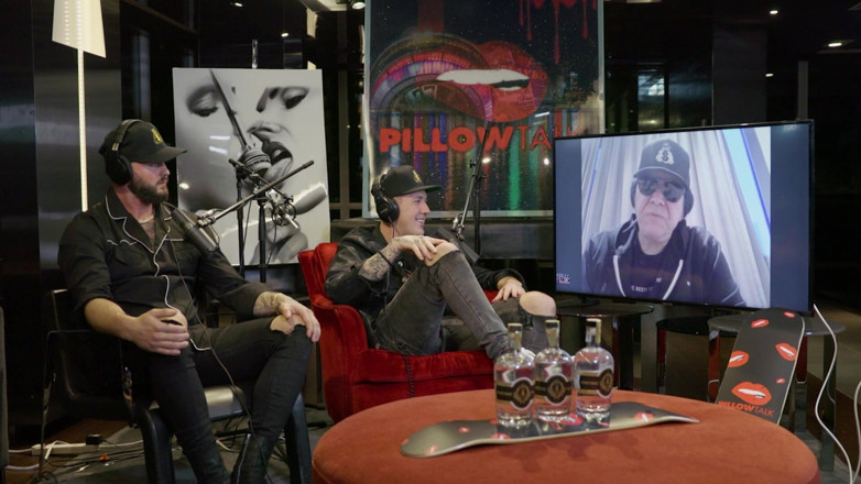 Pillow Talk: Gene Simmons en S*x y Rock N' Roll