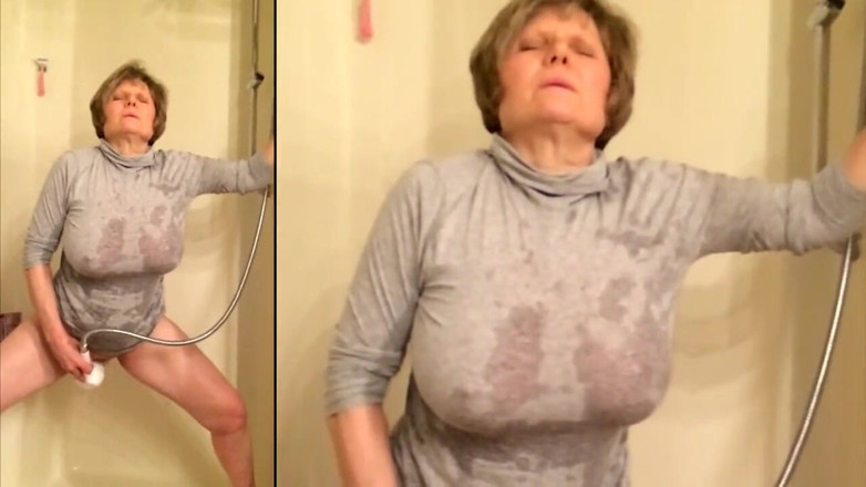 MarieRocks: Big Breasted GILF masturbates in a gray shirt