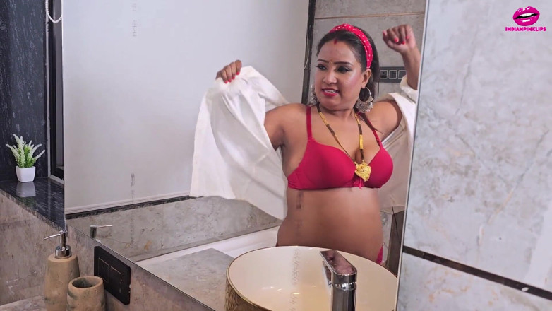 Indianpinklips: Une bhabhi indienne à gros nichons baise avec son devar ji