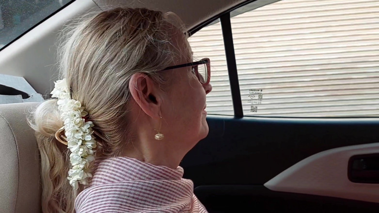 Selena701: Femme Blonde Mature Profite De Sa Journée