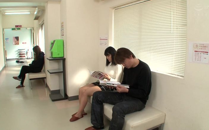 Eagle-Special: 妻の産婦人科で排卵日に中出しされてしまった...。