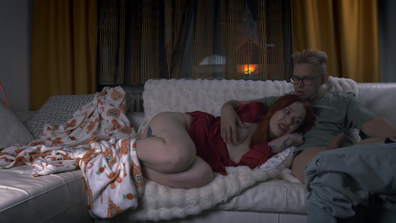 Toma Mur: La Matrigna Fa Un "pisolino" Mentre Il Figliastro Usa La Bocca...