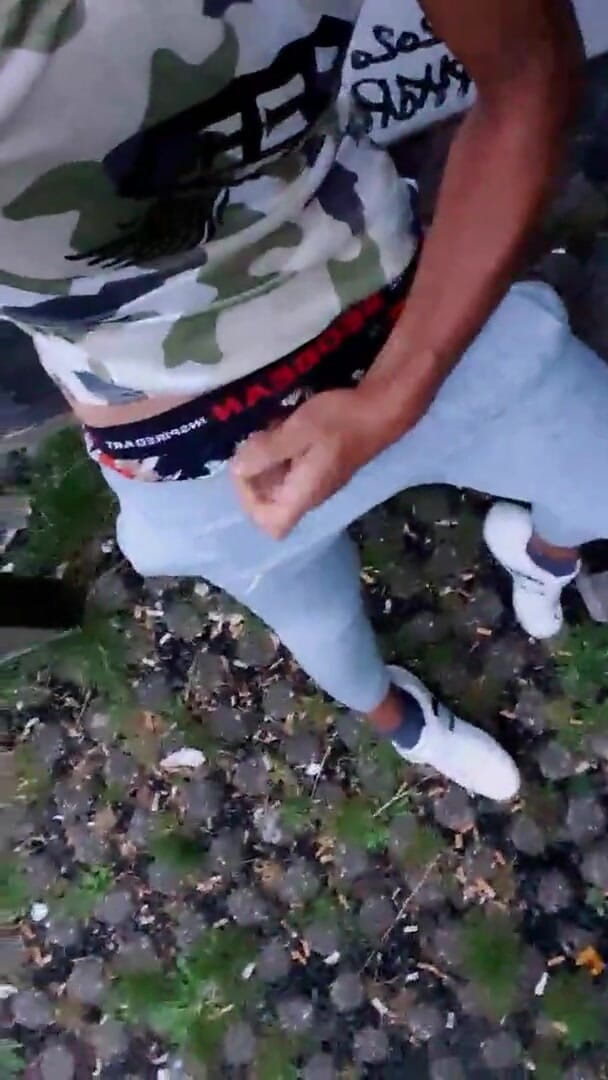 Slutboyben: Slutboyben Cam4 Abgefickt Und Vollgerotzt Utomhus