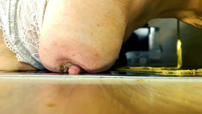 hoetzet: Smut in the Kitchen