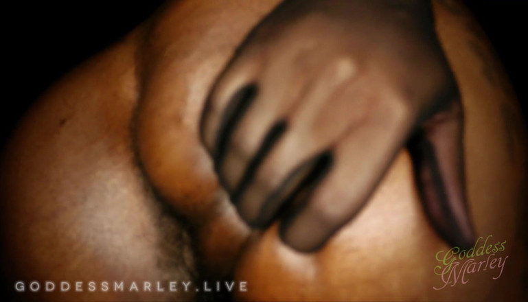 Goddess Marley: Backdoor Service!