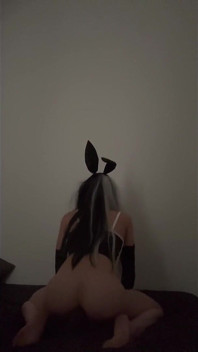진짜 작은 창녀처럼 타고 있어