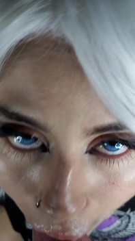 Submissive Babe Loves Getting All the Cum Out and Swallowing It All Down - Cumshot