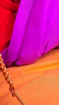 शादीशुदा महिला अपने सबसे अच्छे दोस्त के पति को चोदती है