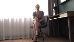 PeeFetish: Bos Sadist saya tidak akan membenarkan saya kencing