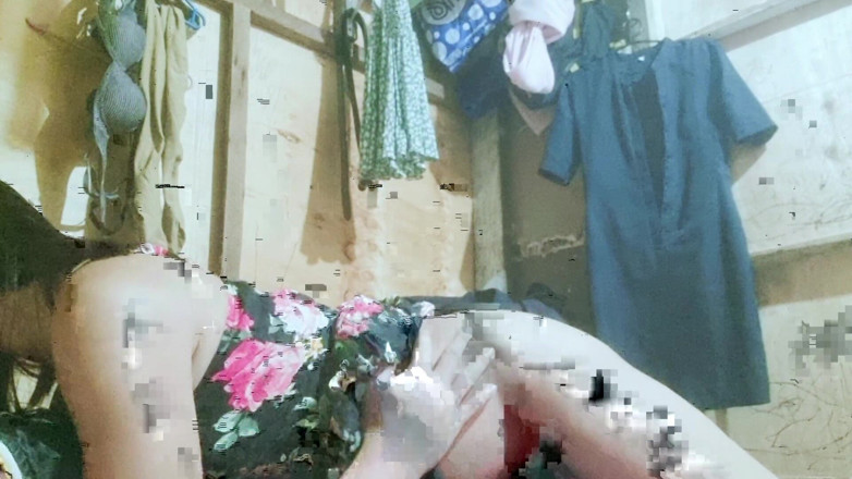 Arramia: philipina patni apne kolej dost ke saath choot saajha karti...