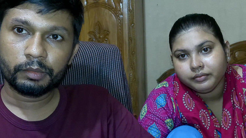 Desivideo: 新婚カップル、妻、夫、友人、インドの村